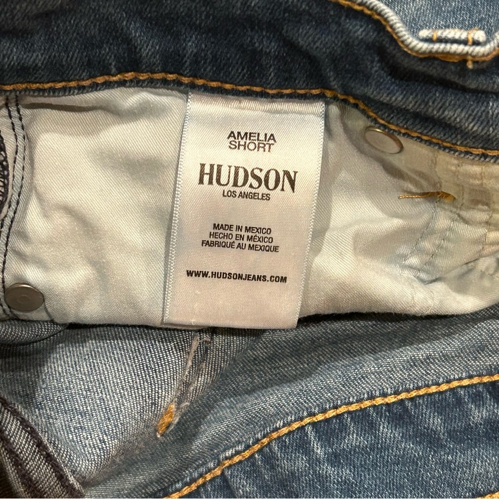 Hudson Jeans Amelia Shorts - Picture 6 of 6
